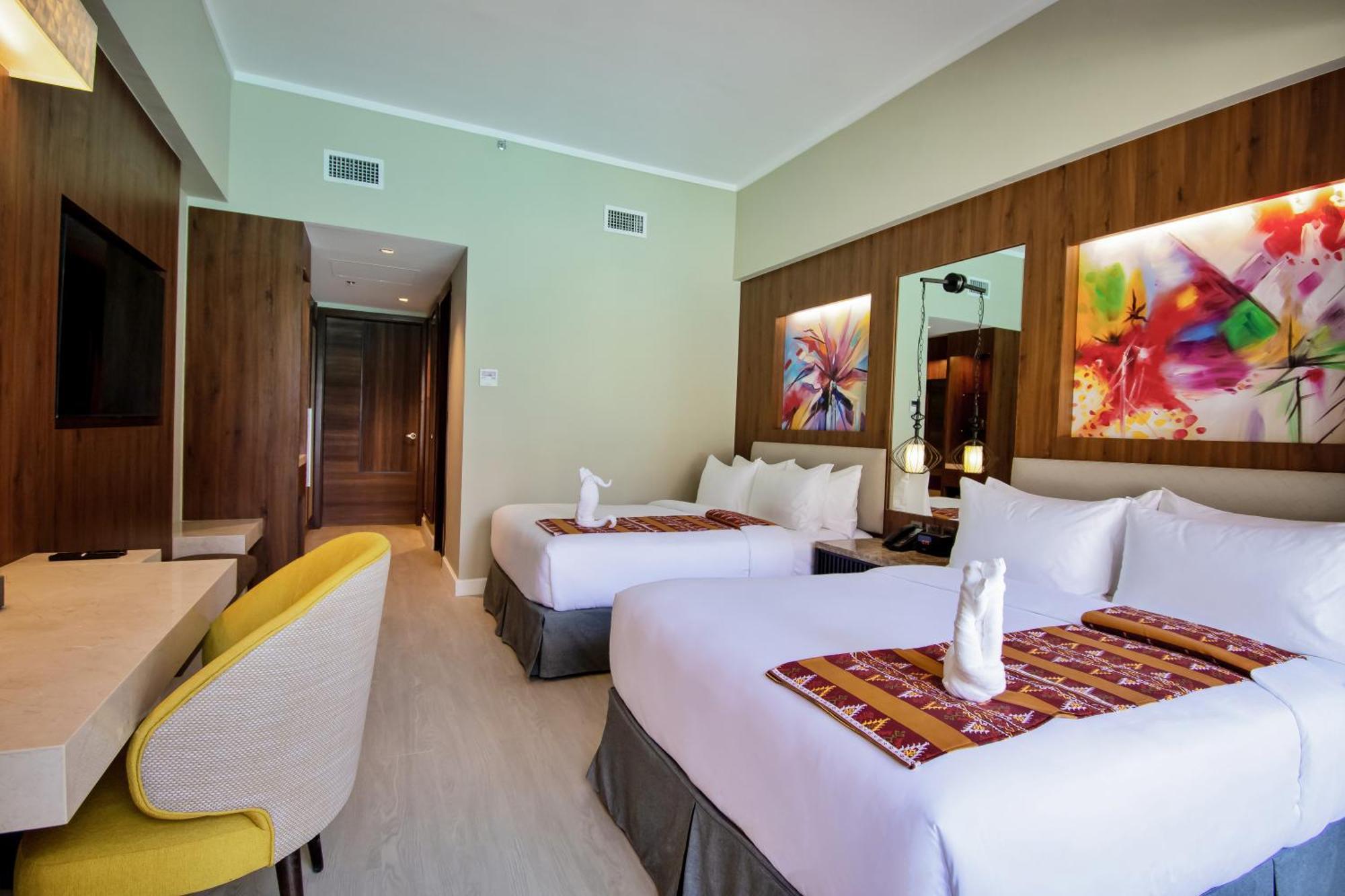 Mandarin Bay Resort And Spa Balabag  Eksteriør bilde
