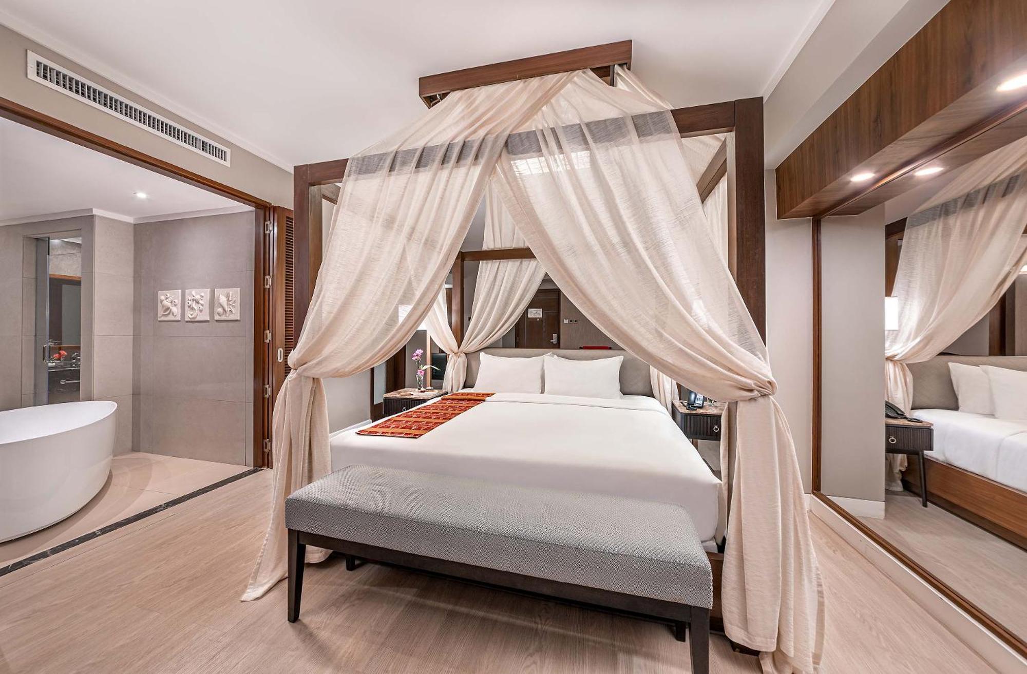 Mandarin Bay Resort And Spa Balabag  Eksteriør bilde
